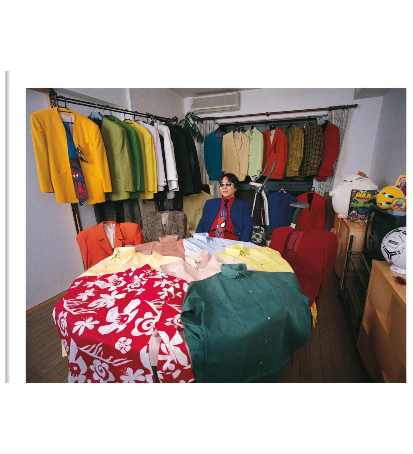 Kyoichi Tsuzuki: Happy Victims