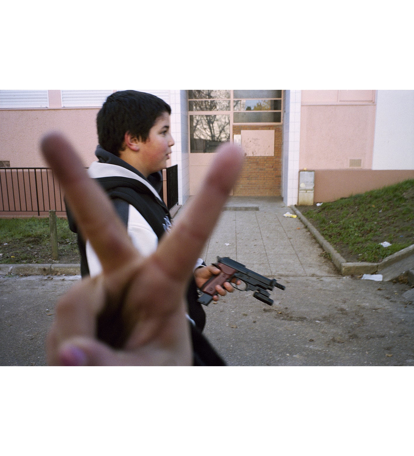 Simon Wheatley: Always and Forever There / Toujours et encore lá