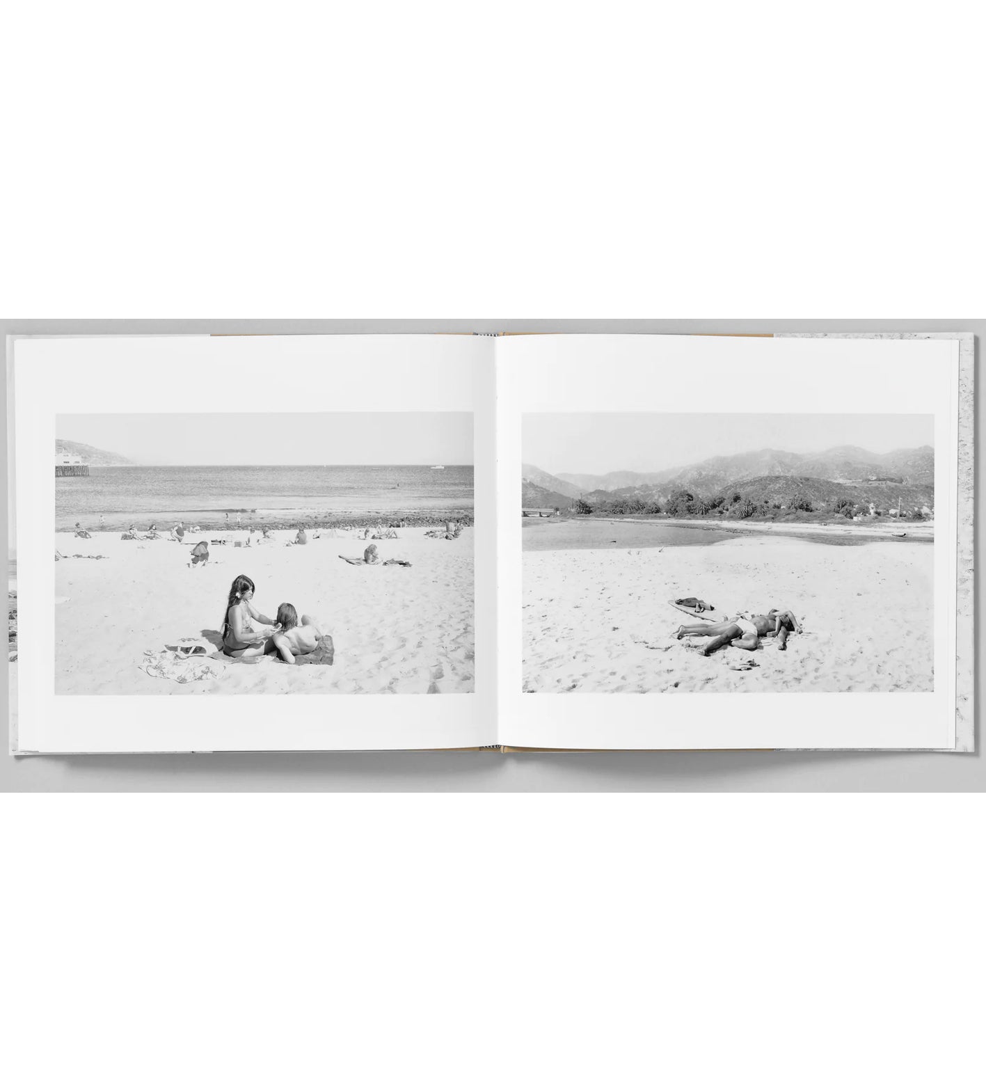 Tod Papageorge: At the Beach
