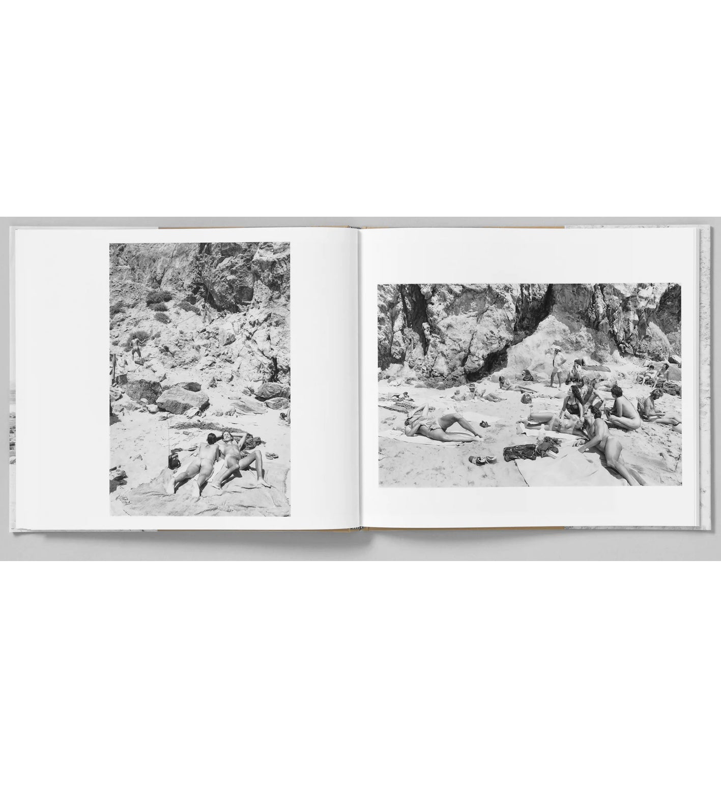 Tod Papageorge: At the Beach