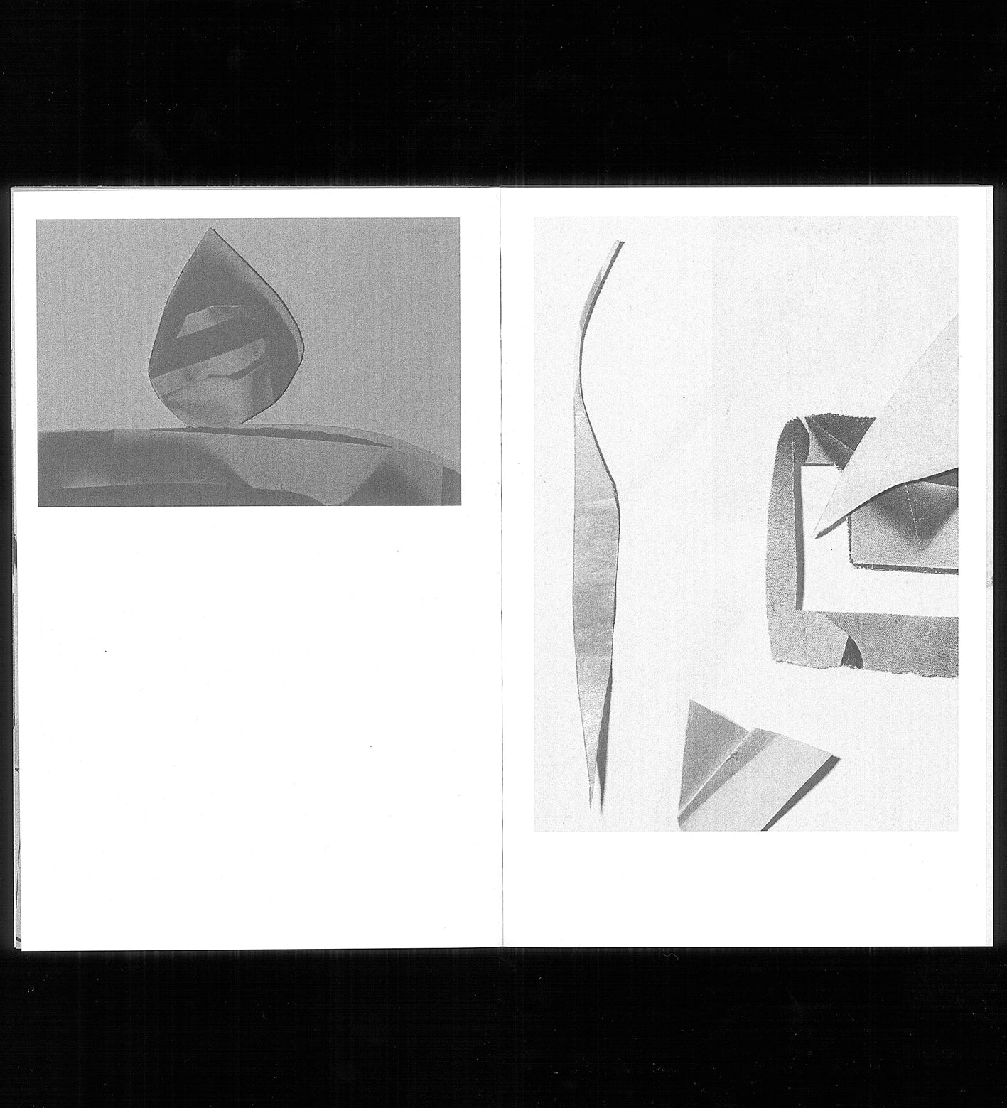 Ibrahim Azab: EV3Ry(TH1NG'5)MOV1NG:BUT_I'M(STILL)H3RE. (signed)