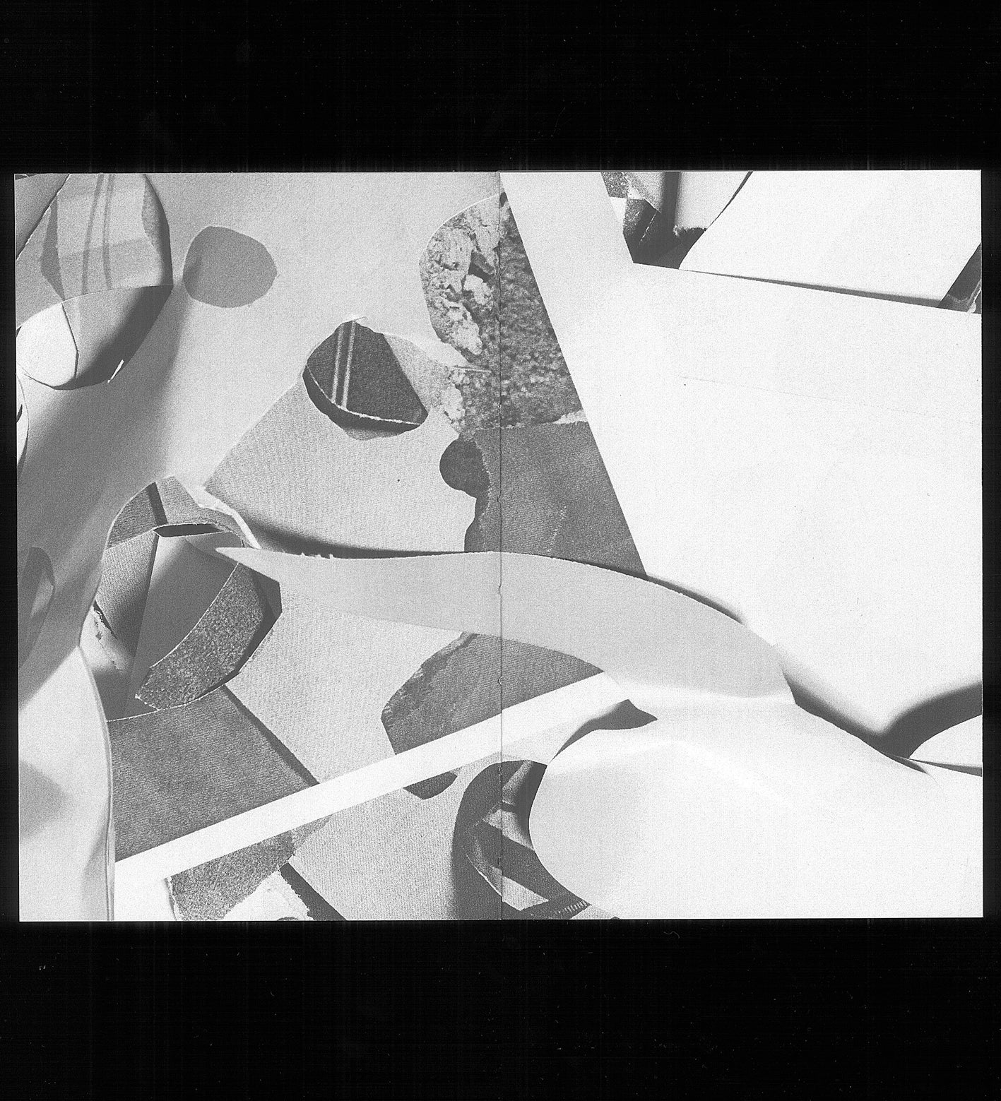 Ibrahim Azab: EV3Ry(TH1NG'5)MOV1NG:BUT_I'M(STILL)H3RE. (signed)