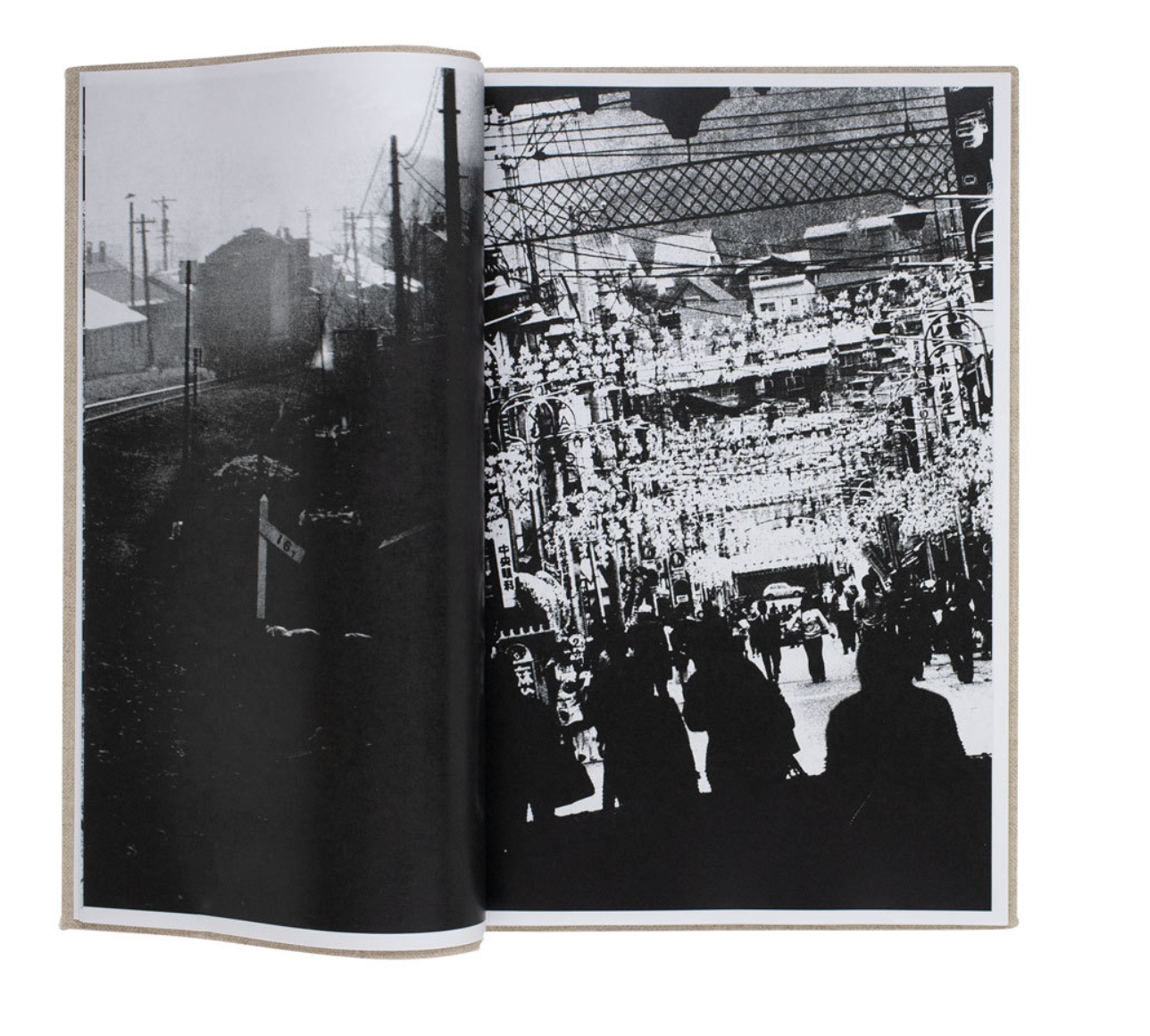 Daido Moriyama: Momoe (Signed)