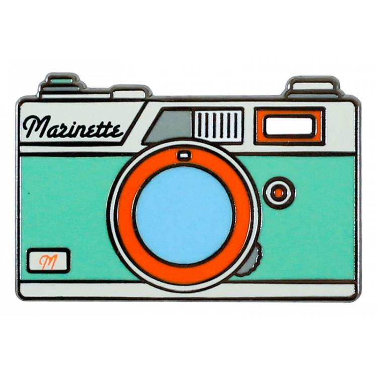 Les Ateliers de Marinette Rangefinder Camera Badge