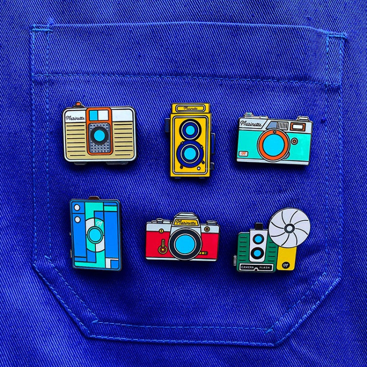 Les Ateliers de Marinette Compact Camera Badge