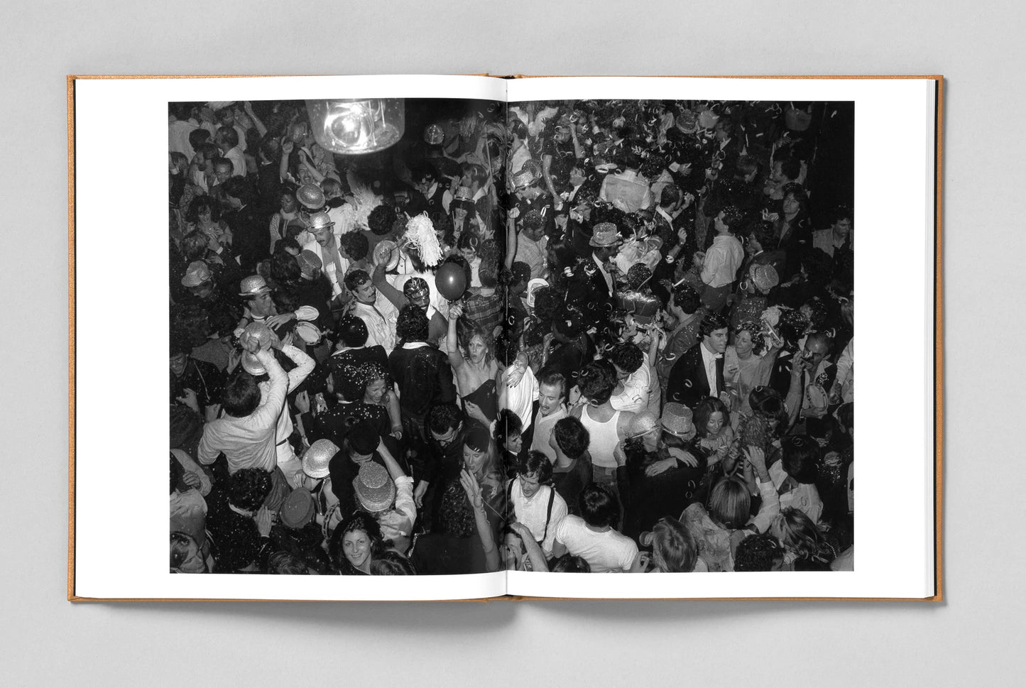 Tod Papageorge: STUDIO 54