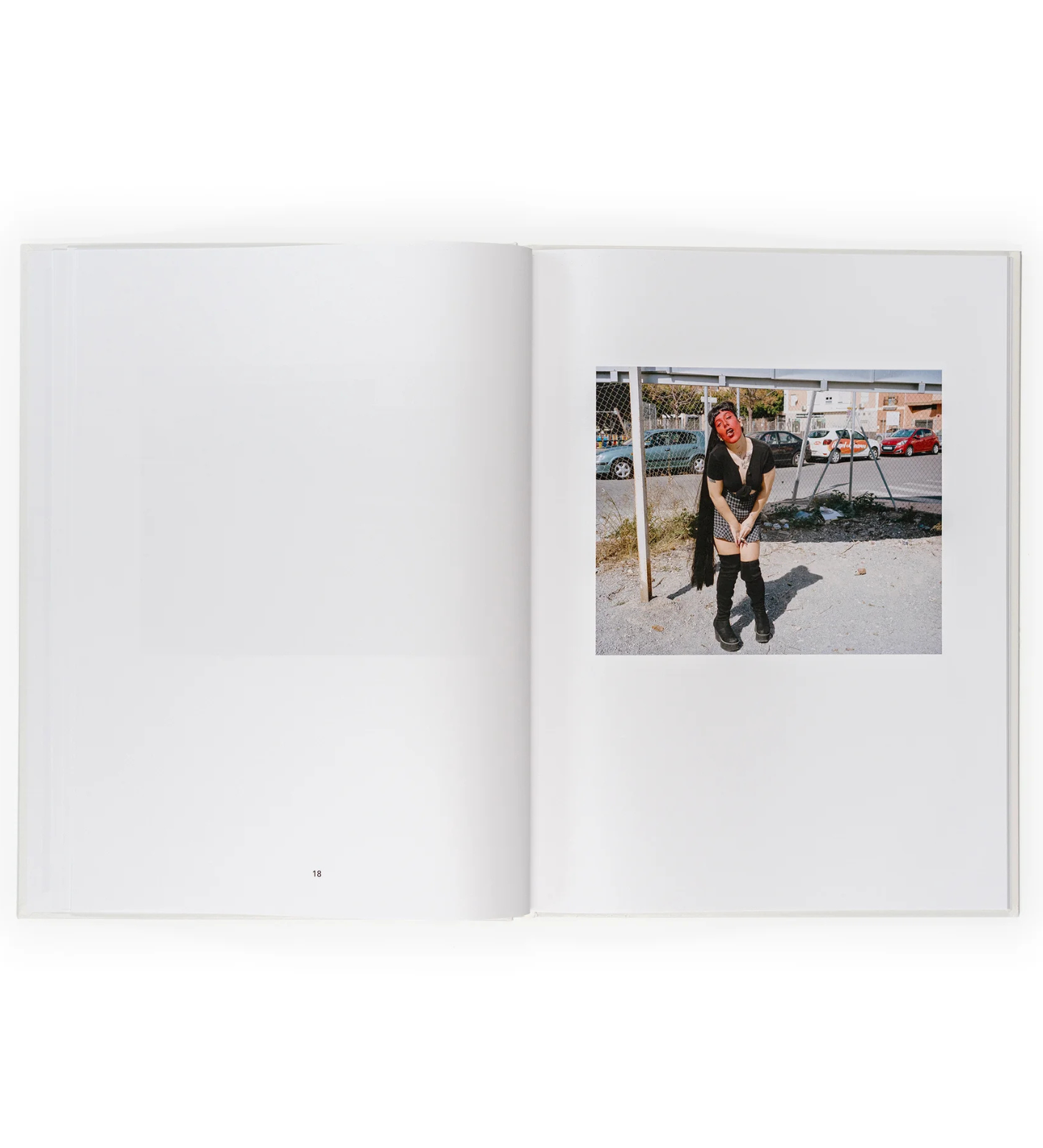 Lúa Ribeira: Agony in the Garden