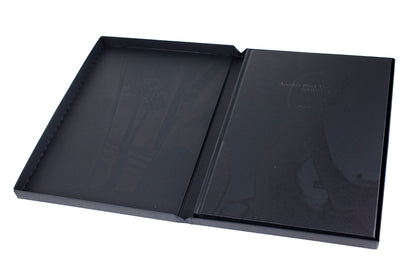 Nomura, Sakiko: Another Black Darkness