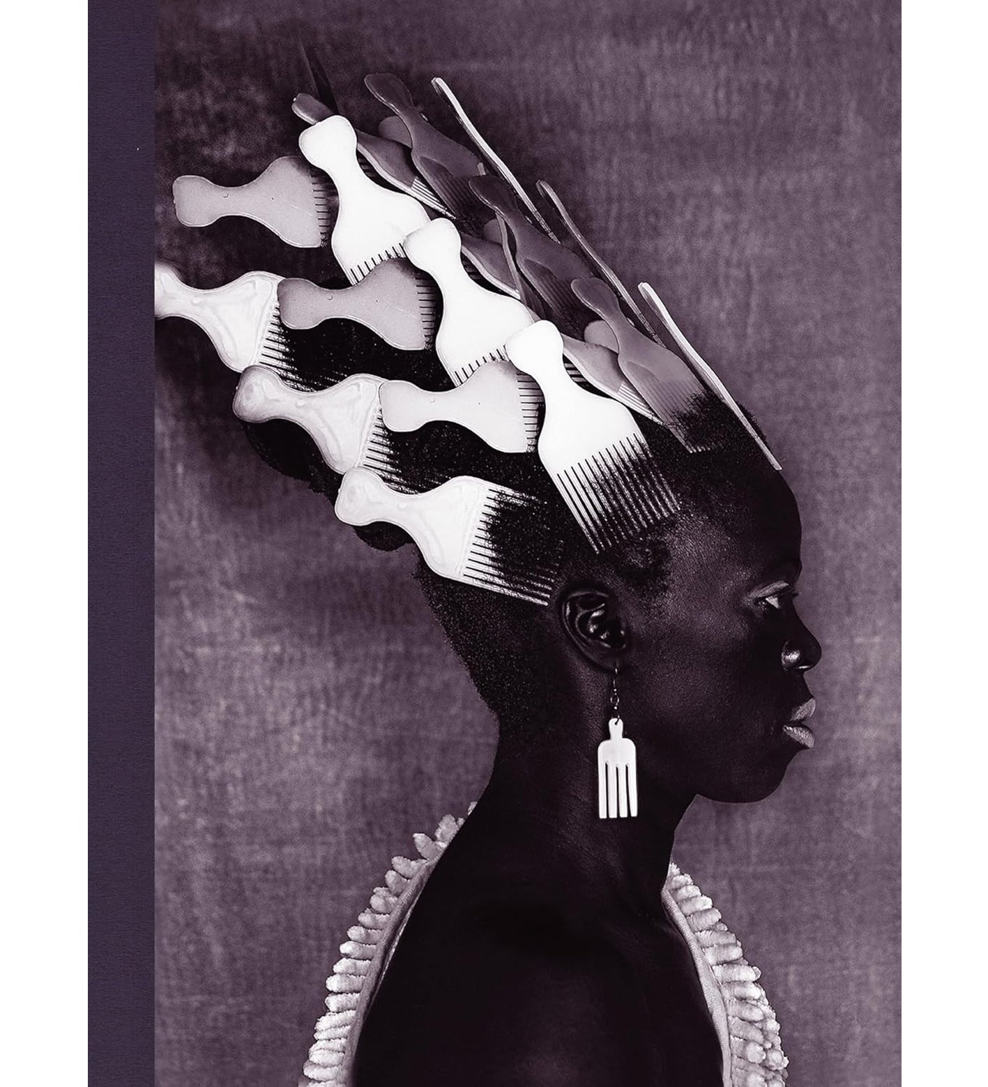 Zanele Muholi: Somnyama Ngonyama, Hail the Dark Lioness, Volume II