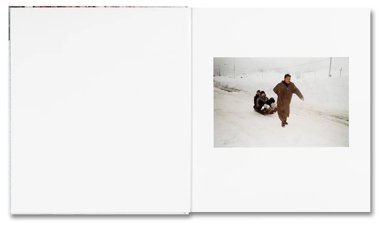 Hura, Sohrab: Snow