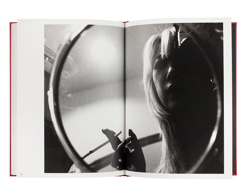 Mika Ninagawa: Self-image