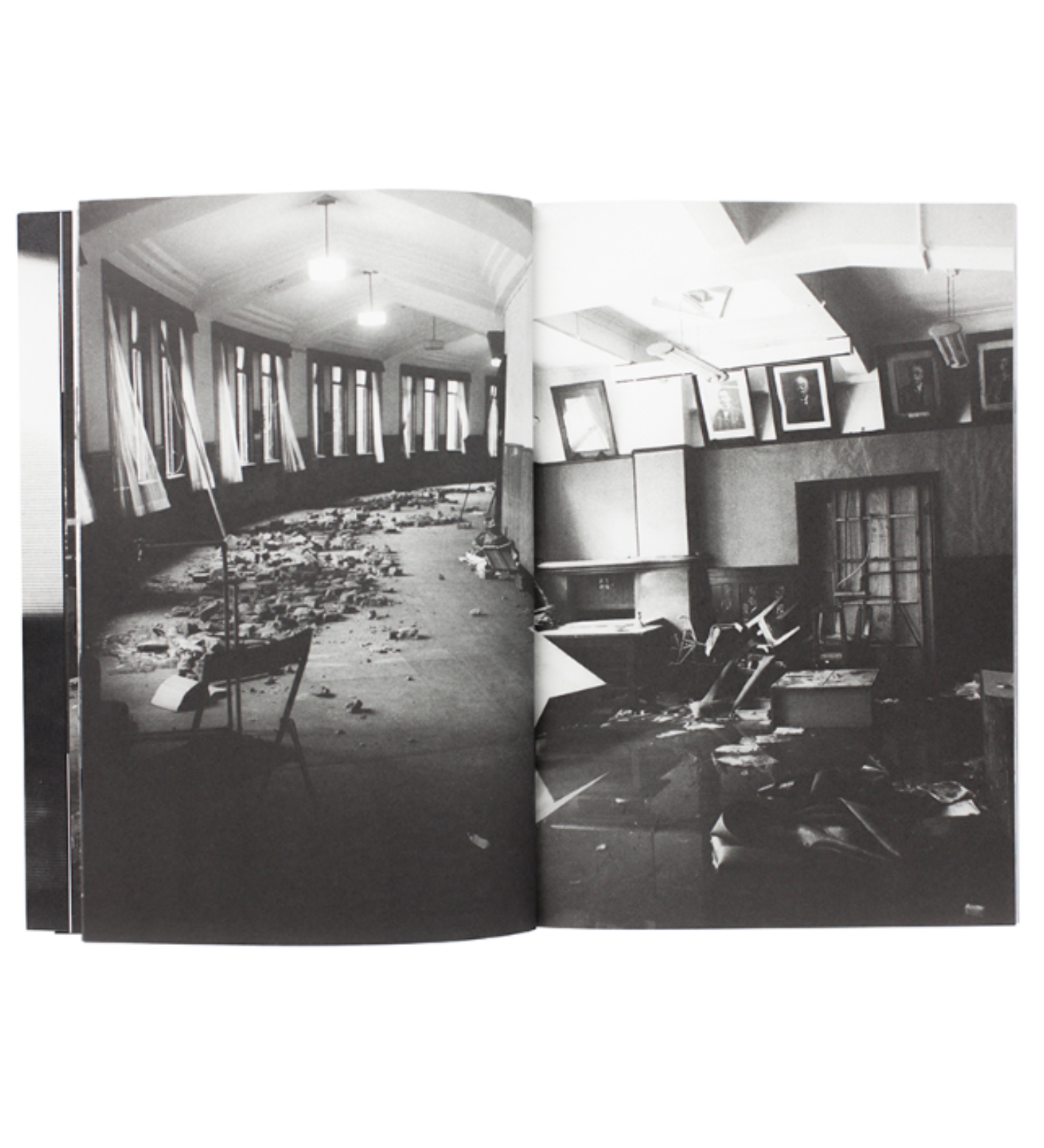 Watanabe, Hitomi: Tokyo University 1968-1969 Behind the Blockade